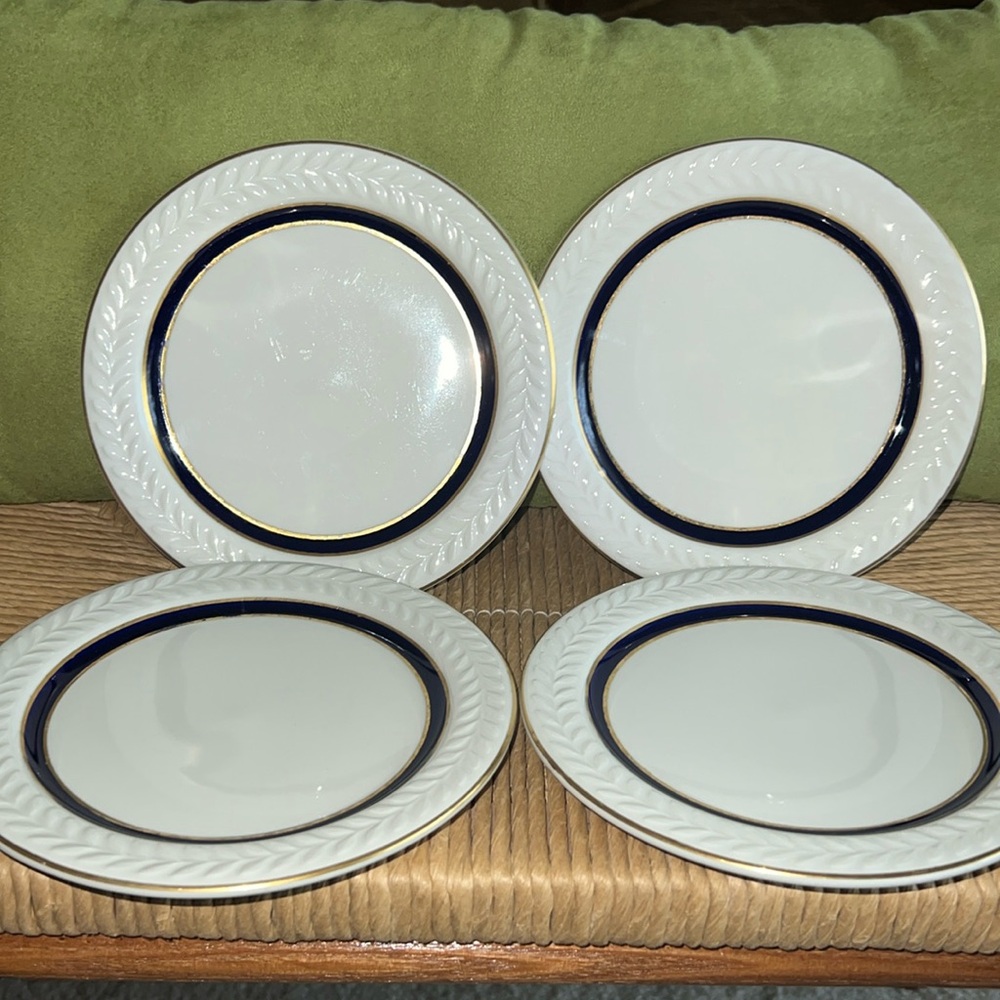 Vintage 1985 Shenango China Dessert Plates -used VGC bundle of 4